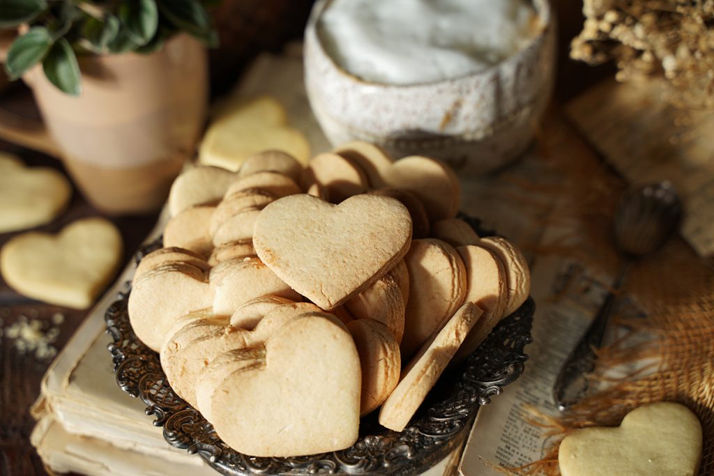 Domowe ciasteczka bezglutenowe niebo na talerzu